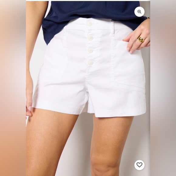 Evereve Pants - NWT EVEREVE Joelle Stretch Linen Short in White , size 28